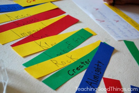paper chain Christmas